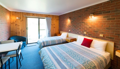 Twin Room, Accessible, Mountain View