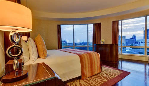Club Room, 1 King Bed, Non Smoking