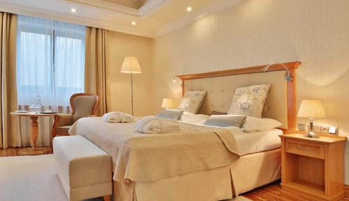 Executive Suite, 2 Bedrooms, Balcony, River View