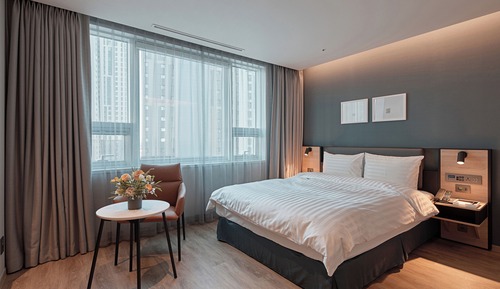 WEST Tower Superior(Residence/Standard/Double)
