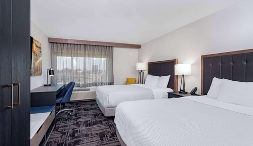 Room, 2 Queen Beds, Non Smoking