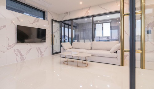 Basic Room, 2 Bedrooms (E8)