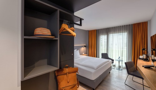 Superior Double Room, 1 Queen Bed, Park View