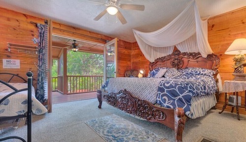 Honeymoon Single Room