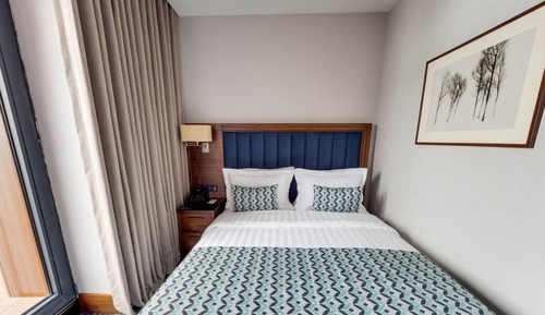 Classic Single Room