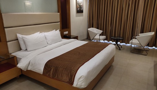 Elite Room