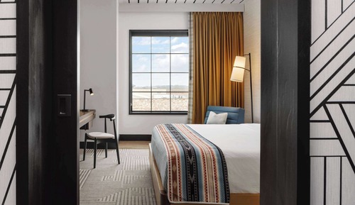 Suite, 1 Bedroom, Non Smoking, City View