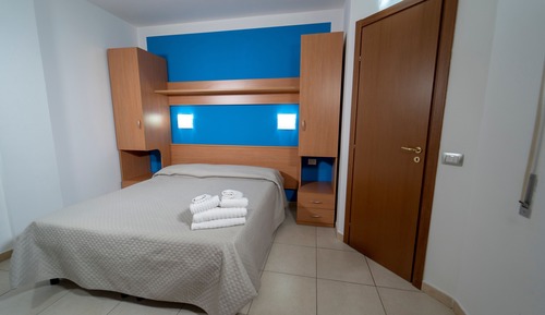 House, 1 Bedroom, Balcony, Garden View