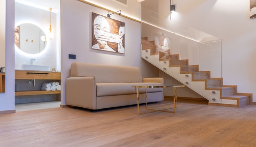 Royal Studio Suite