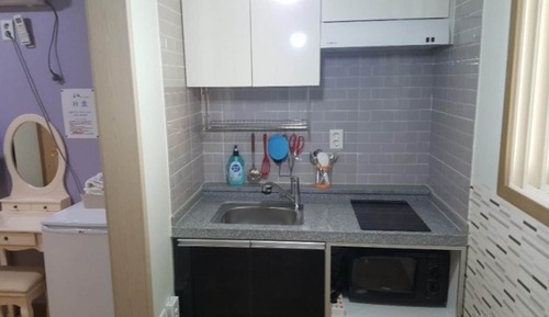 Room (H room suite room 2F (kitchen + indiv)