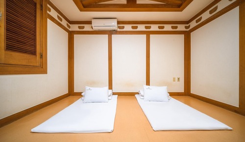 Room (Special room - Ondol (additional on-s)