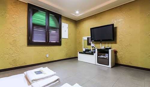 Room (Korean room (Ondol/Cooling air condit)