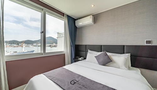 Room (Premium Suite-Double+Double (Hansando)