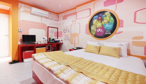 Room (Standard room-All day (for 2 people/G)