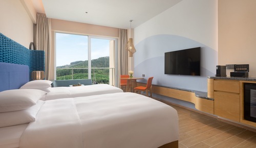 2 TWIN BEDS