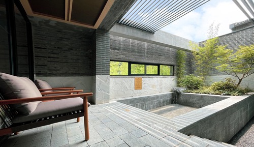 Suite, 1 Bedroom (Private Hot Spring)