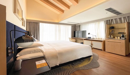 Suite, 2 Bedrooms (Living Dining)