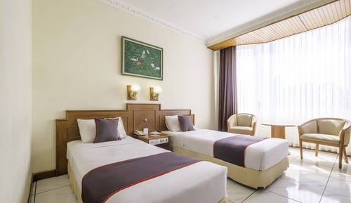 Standard Twin Room