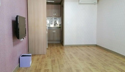 Room (Yongdusan park)