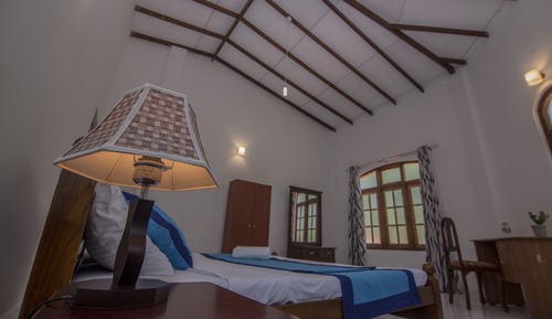 Design Twin Room