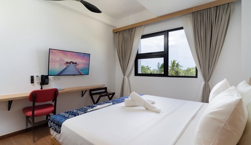 Two-Bedroom with Island View