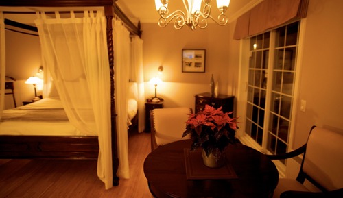 Romantic Studio Suite