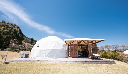 White Dome, Non Smoking