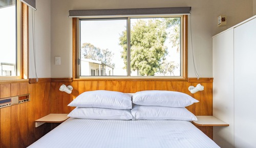 Budget Cabin 