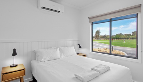 Deluxe 2 Bedroom Villa - Sleeps 6