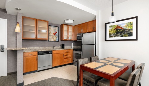 Suite, 1 Bedroom, Non Smoking (Hearing Accessible)