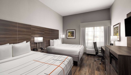 Room, 2 Queen Beds, Non Smoking