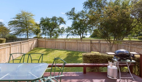 Chalet, 3 Bedrooms, Partial Lake View