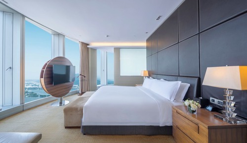 Suite, 1 Bedroom, Lake View