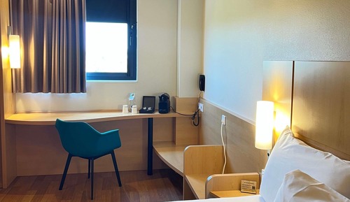 Family Room with 1 Double Bed and Extra Bed