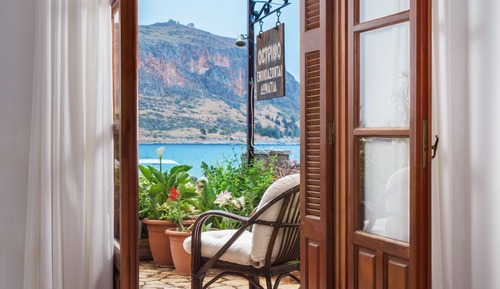 Double Room, Partial Sea View
