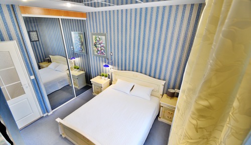 Apartment (Nezavisimosty prospect 55)