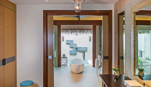 Villa, Terrace, Beachside