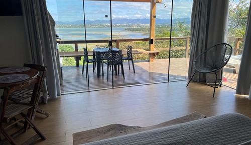 Luxury Bungalow, Kitchen, Lake View (Antilla)