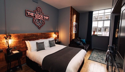 Exclusive Studio Suite