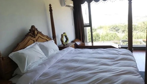 Maestro Bed