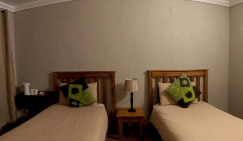 Lodge (2 Sleeper)