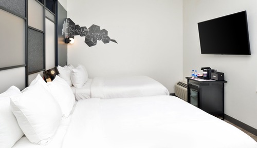 aloft, Room, 2 Queen Beds