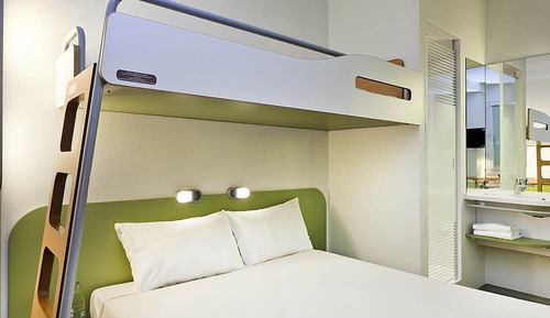 Double Room, Multiple Beds