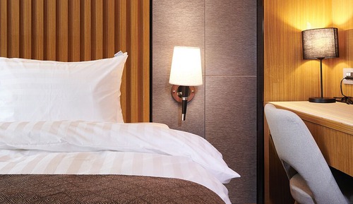 Deluxe Twin Room (Family)