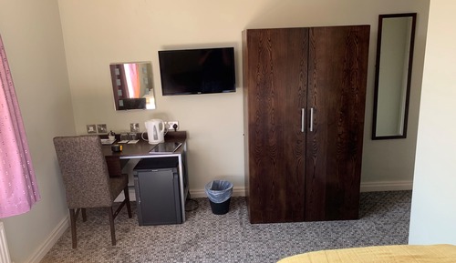 Comfort Twin Room, Ensuite (Room 5)