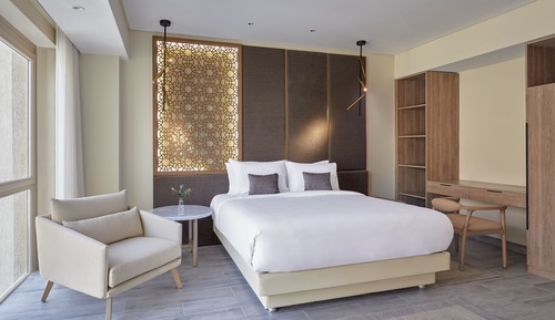 Deluxe Room, 1 King Bed