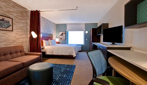 Studio, 1 King Bed, Accessible (Hearing)