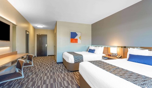 Room, 2 Queen Beds, Accessible, Non Smoking (Mobility)