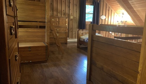 The Erica Cabin (No Pets)