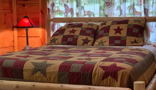 The Western Room at Broadwater Lodge (Not Pets)